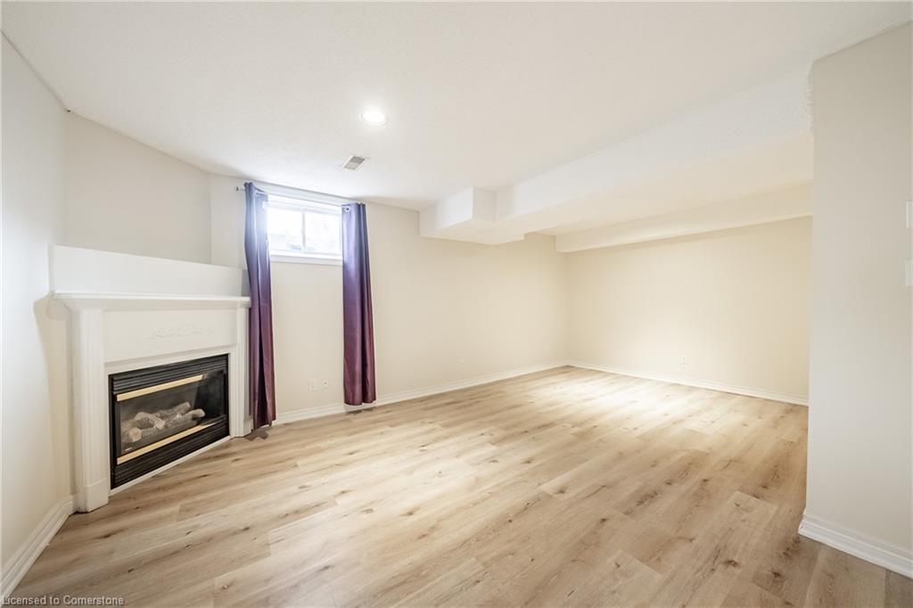 1148 Upper Wentworth Street Property Photo 13