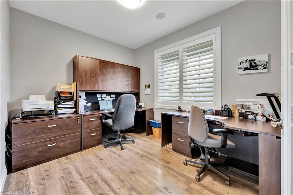 285794 Airport Road Property Photo 8