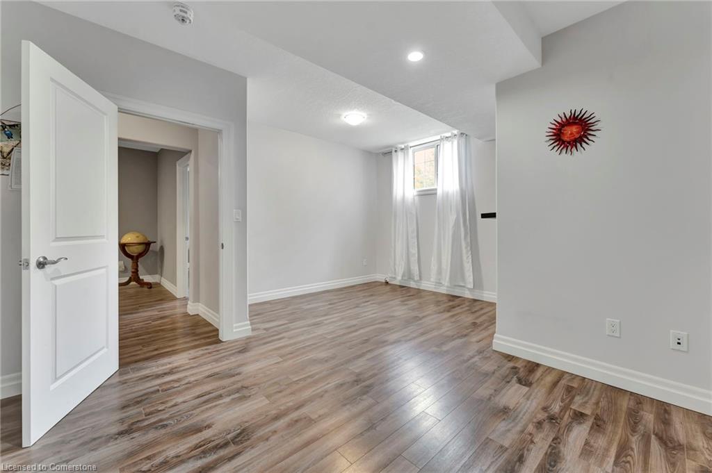 285794 Airport Road Property Photo 35