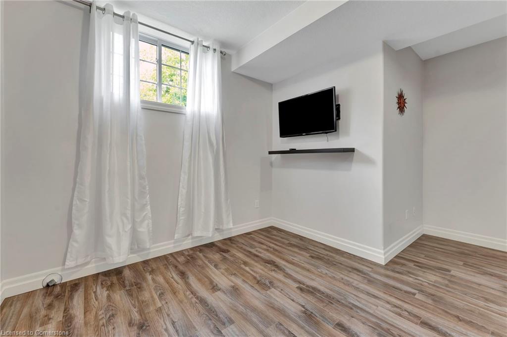285794 Airport Road Property Photo 36
