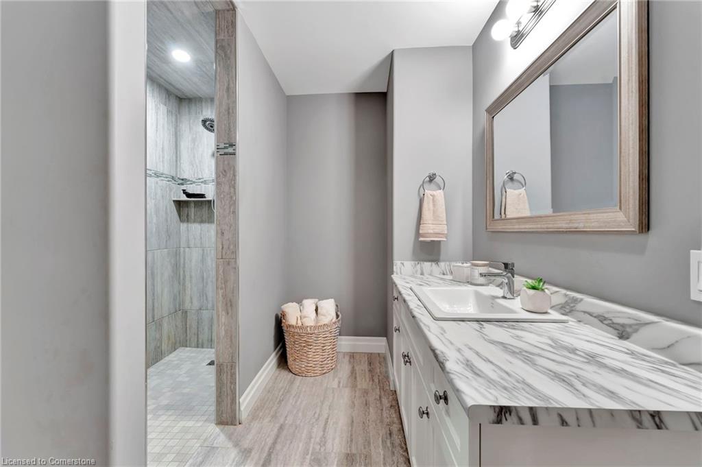285794 Airport Road Property Photo 39