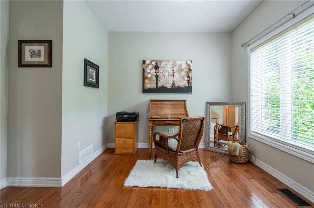718 Rymal Road E Property Photo 22