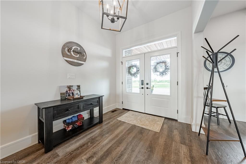 4 Middleport Road Property Photo 5