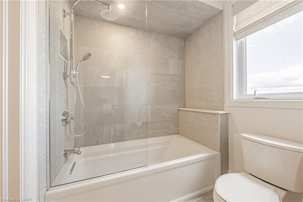 4 Middleport Road Property Photo 21
