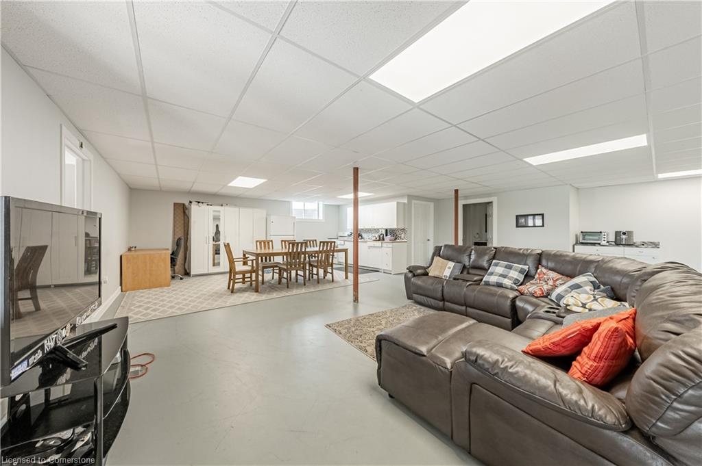 4 Middleport Road Property Photo 26