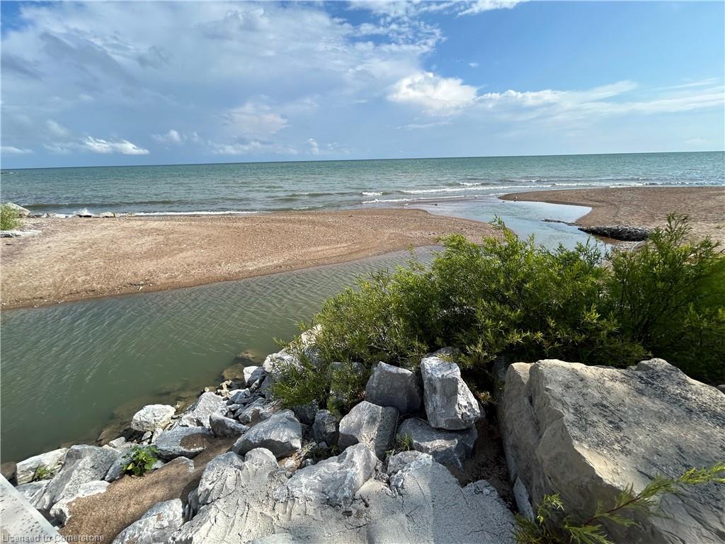 1407 Lakeshore Road Property Photo 14