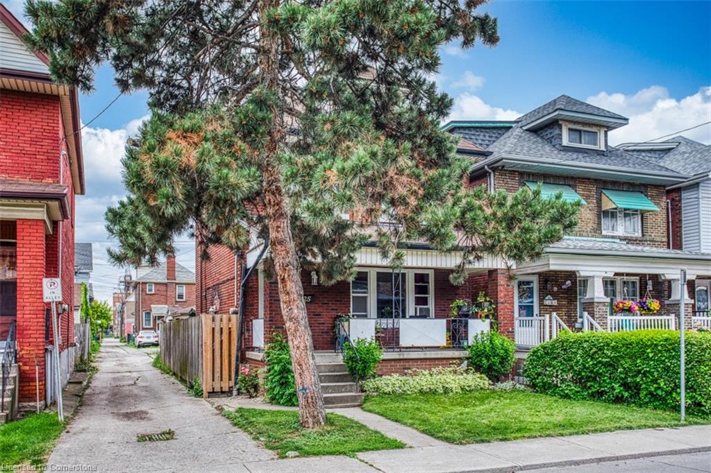 25 Chestnut Avenue Property Photo 4