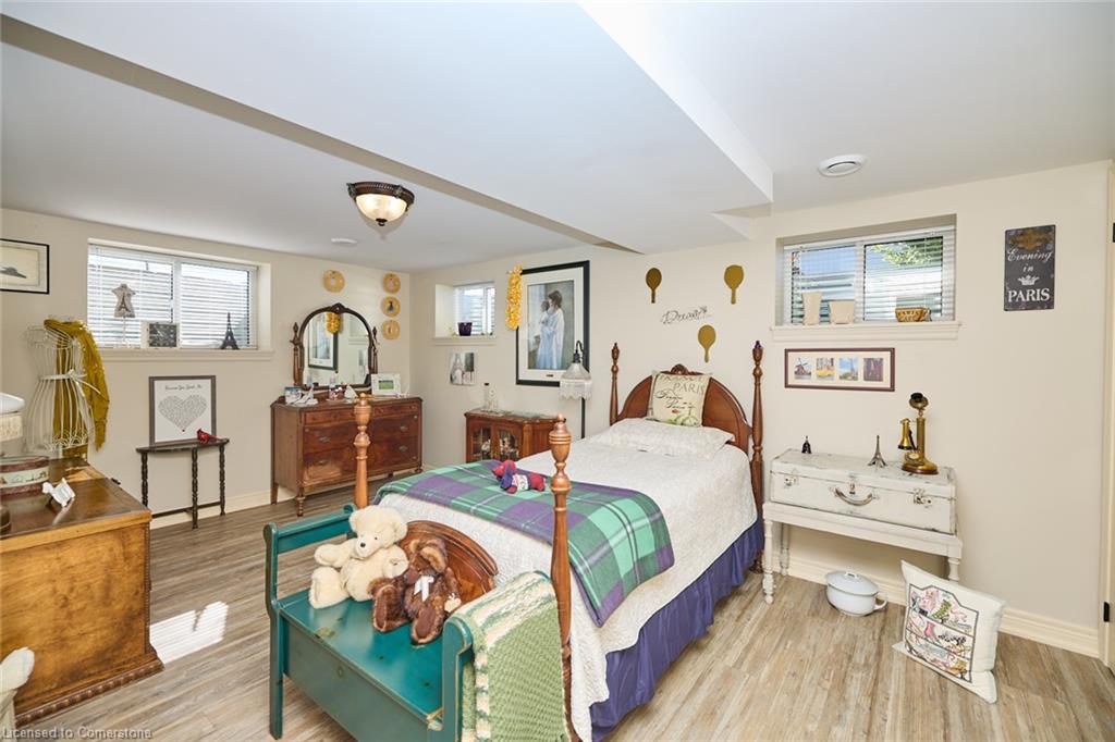 226 Woolverton Road Property Photo 38