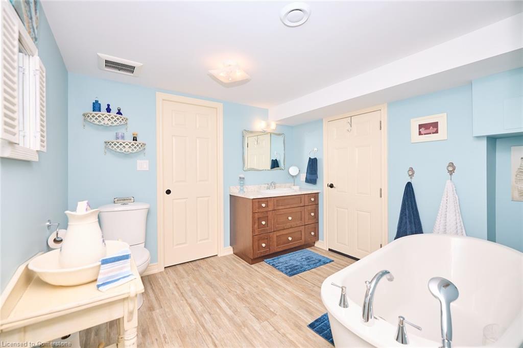 226 Woolverton Road Property Photo 43