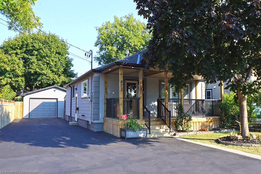 873 Upper Wellington Street E Property Photo