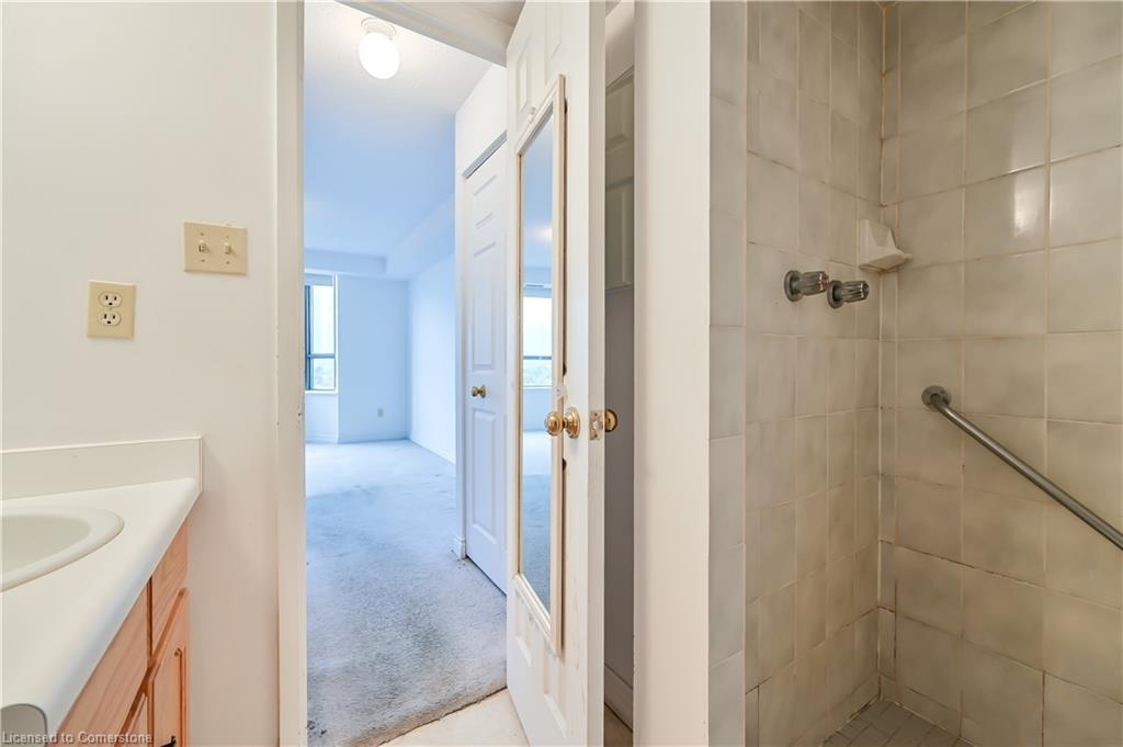 902-432 Main Street E Property Photo 16