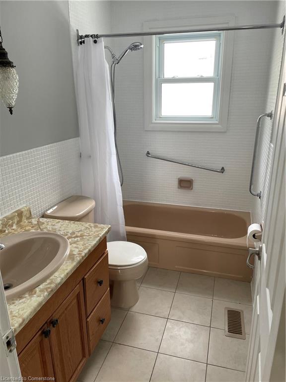 161 Kings Forest Drive Property Photo 14