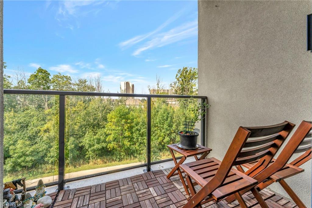 322-125 Shoreview Place Property Photo 15