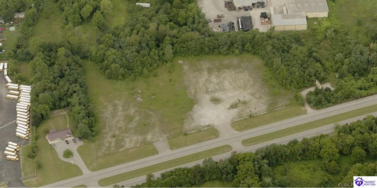 6385 N Dixie Highway Property Photo 7