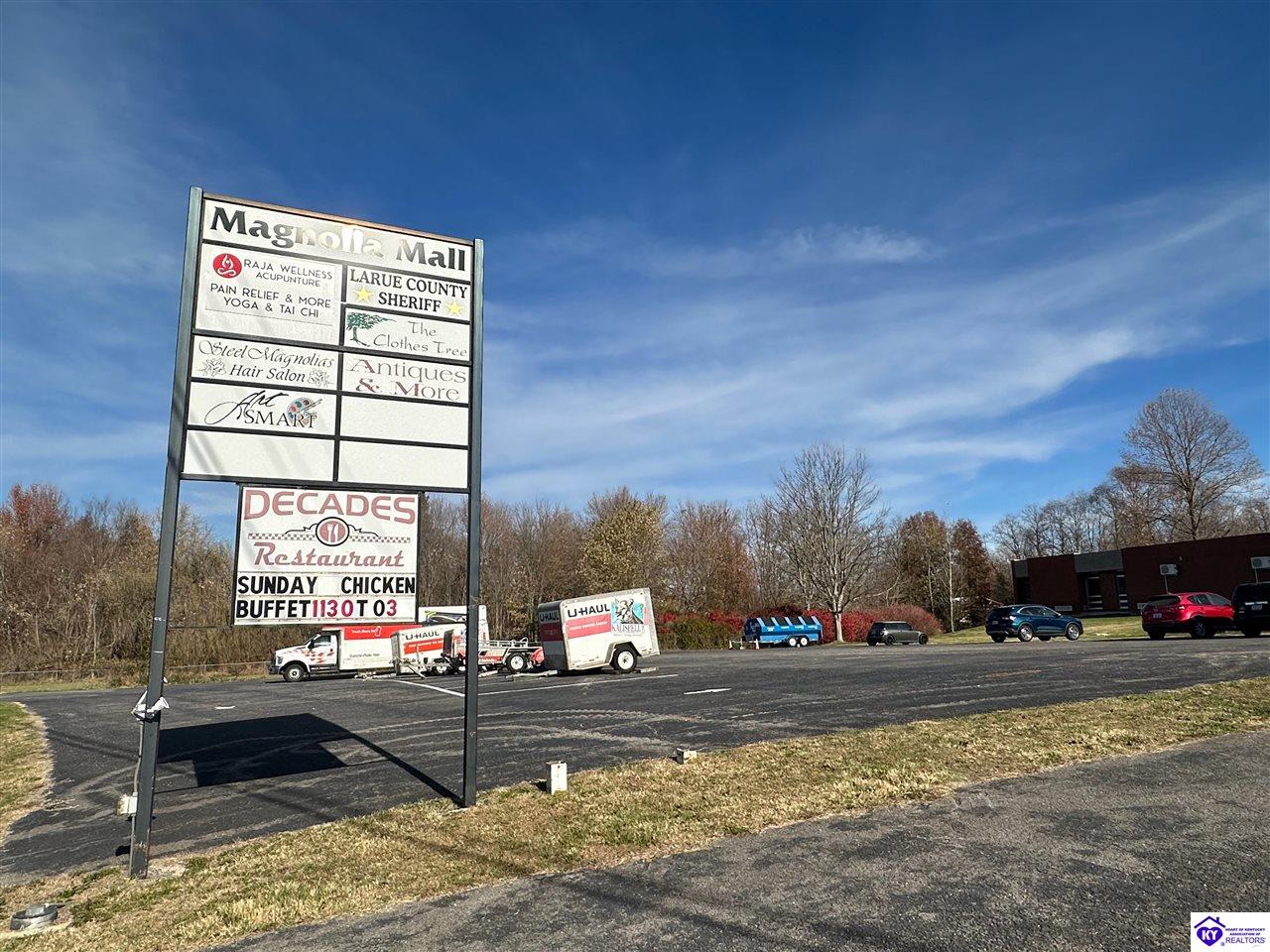 9050 New Jackson Highway Property Photo 4