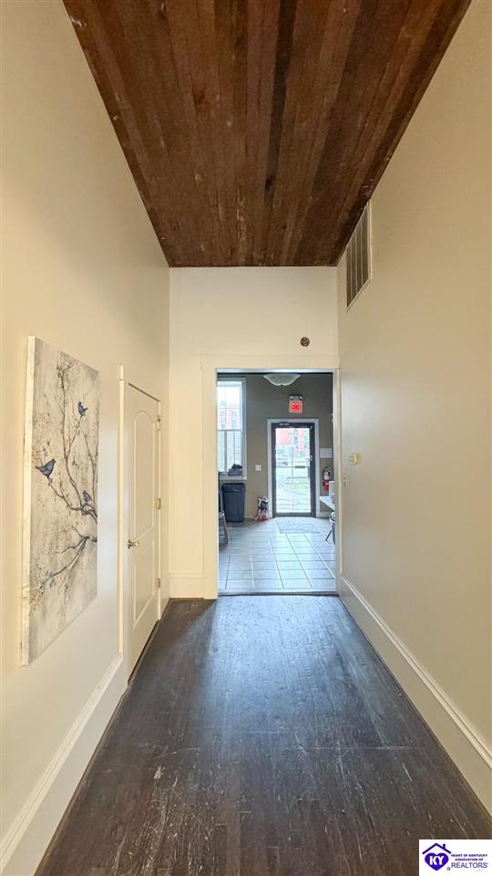 117 E Main Street Property Photo 10