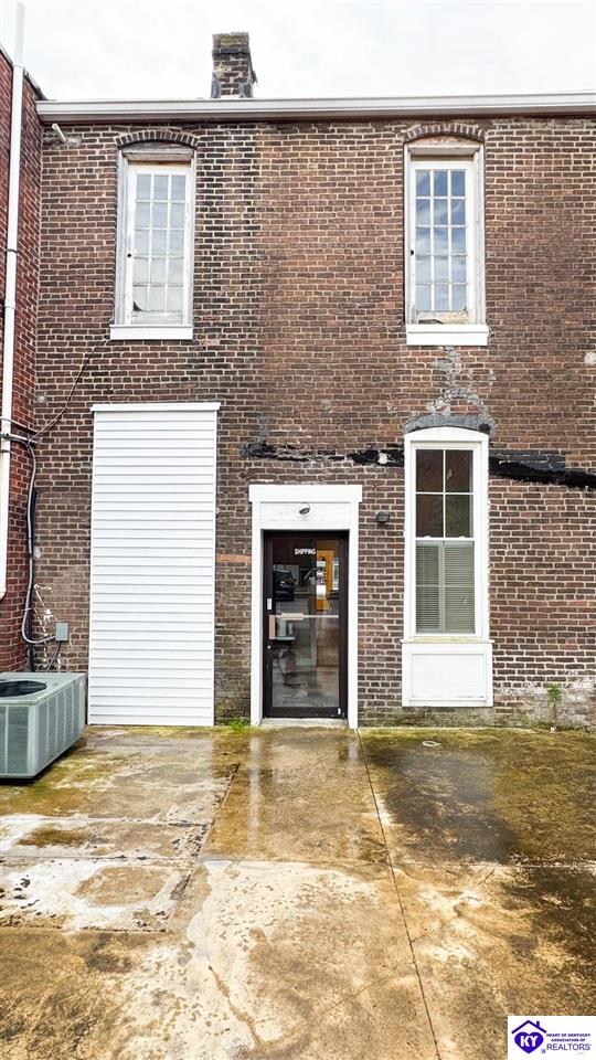 117 E Main Street Property Photo 15