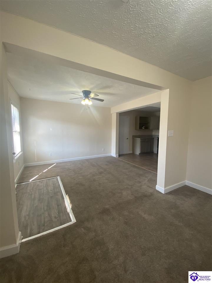 1433 Crestview Drive Property Photo 3