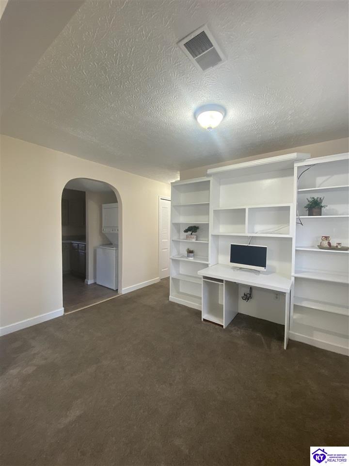 1433 Crestview Drive Property Photo 11