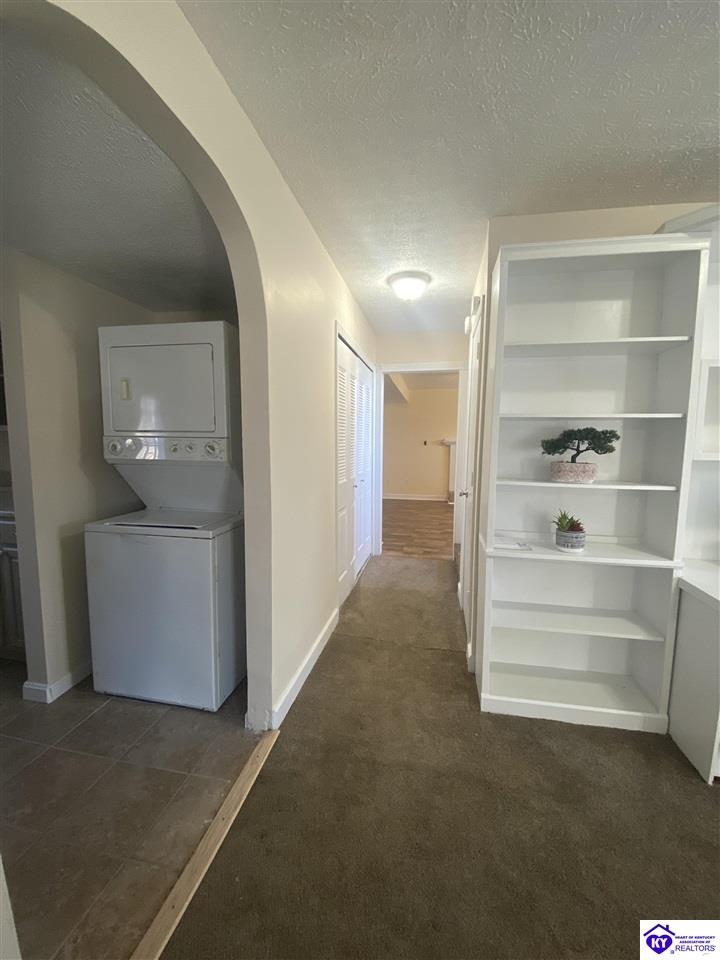 1433 Crestview Drive Property Photo 12