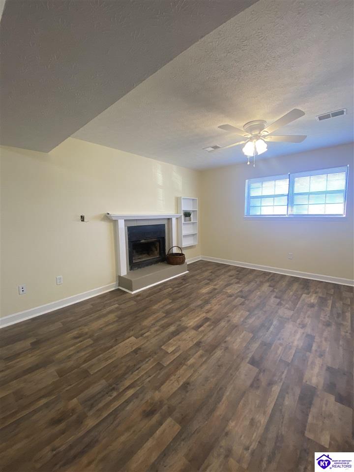 1433 Crestview Drive Property Photo 15