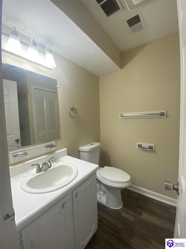 1433 Crestview Drive Property Photo 17