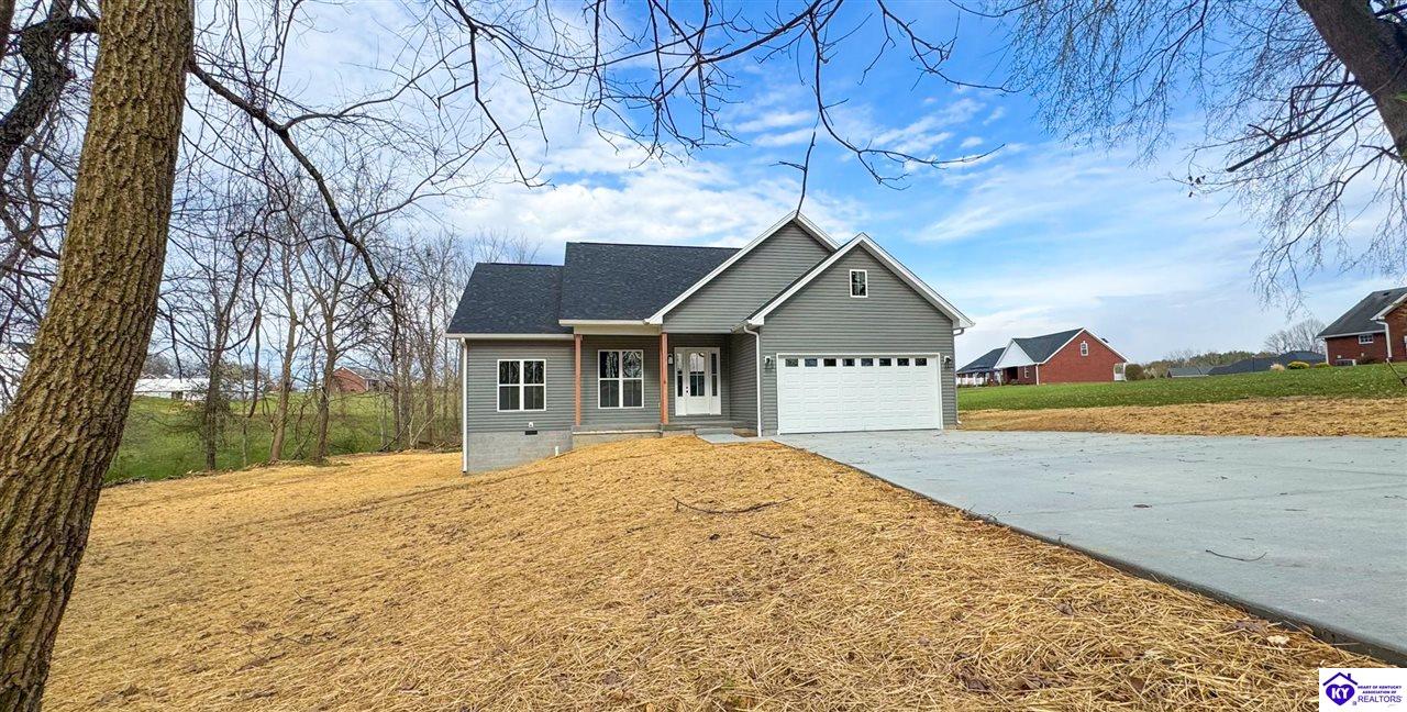 100 Chickhadee Circle Property Photo 1