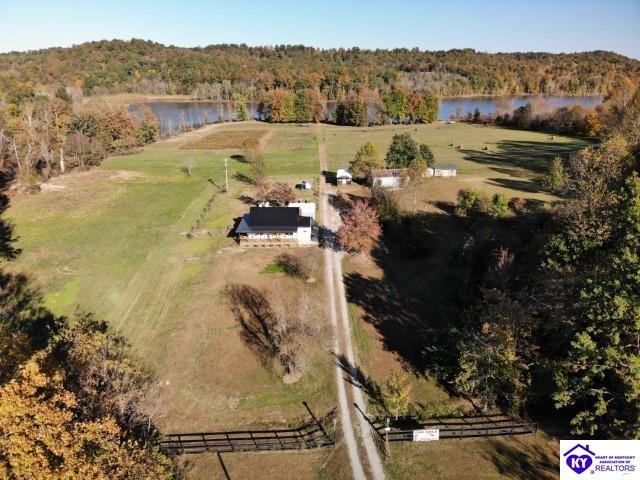 2313 Bowling Green Road Property Photo 4