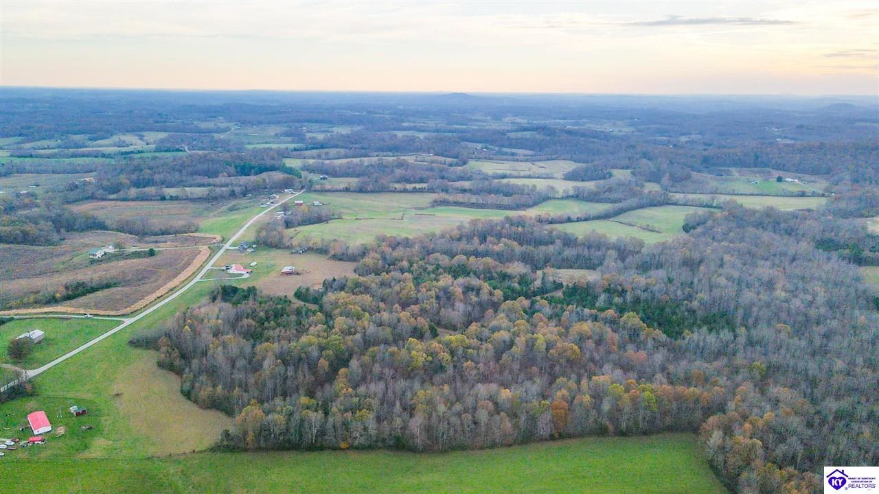 31.3 Highway 566 Property Photo 2