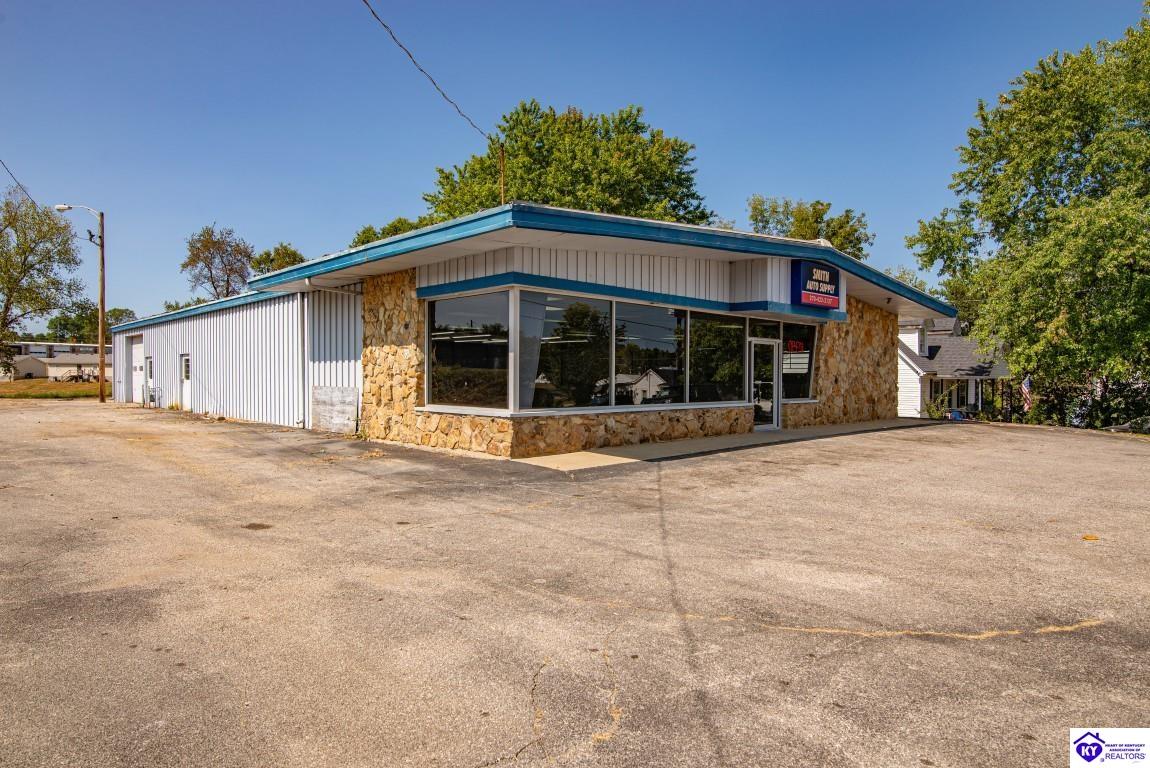 716 High Street Property Photo 4