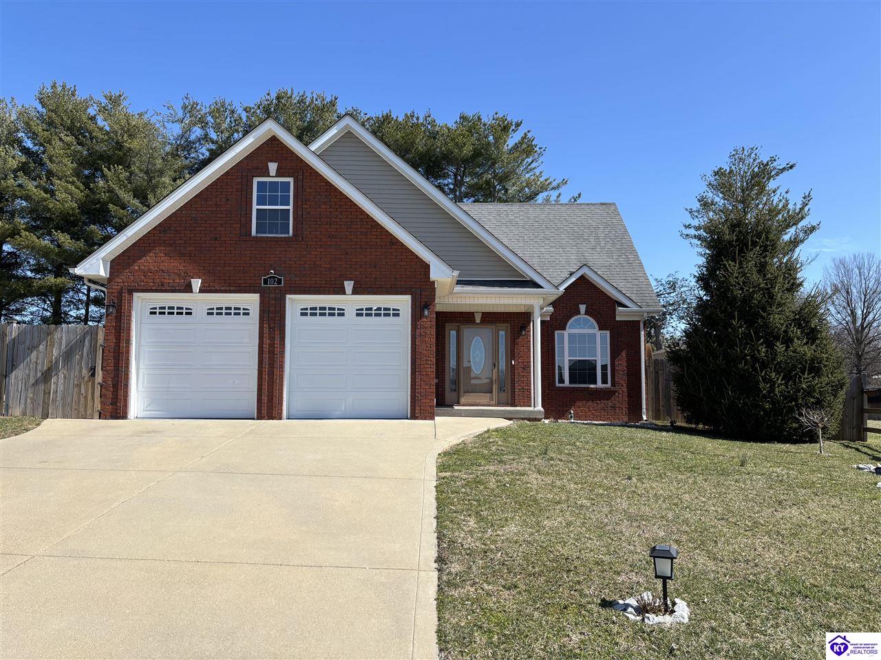 102 Reba Court Property Photo 1