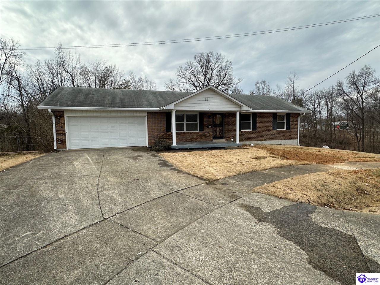 931 Rhonda Court Property Photo 1
