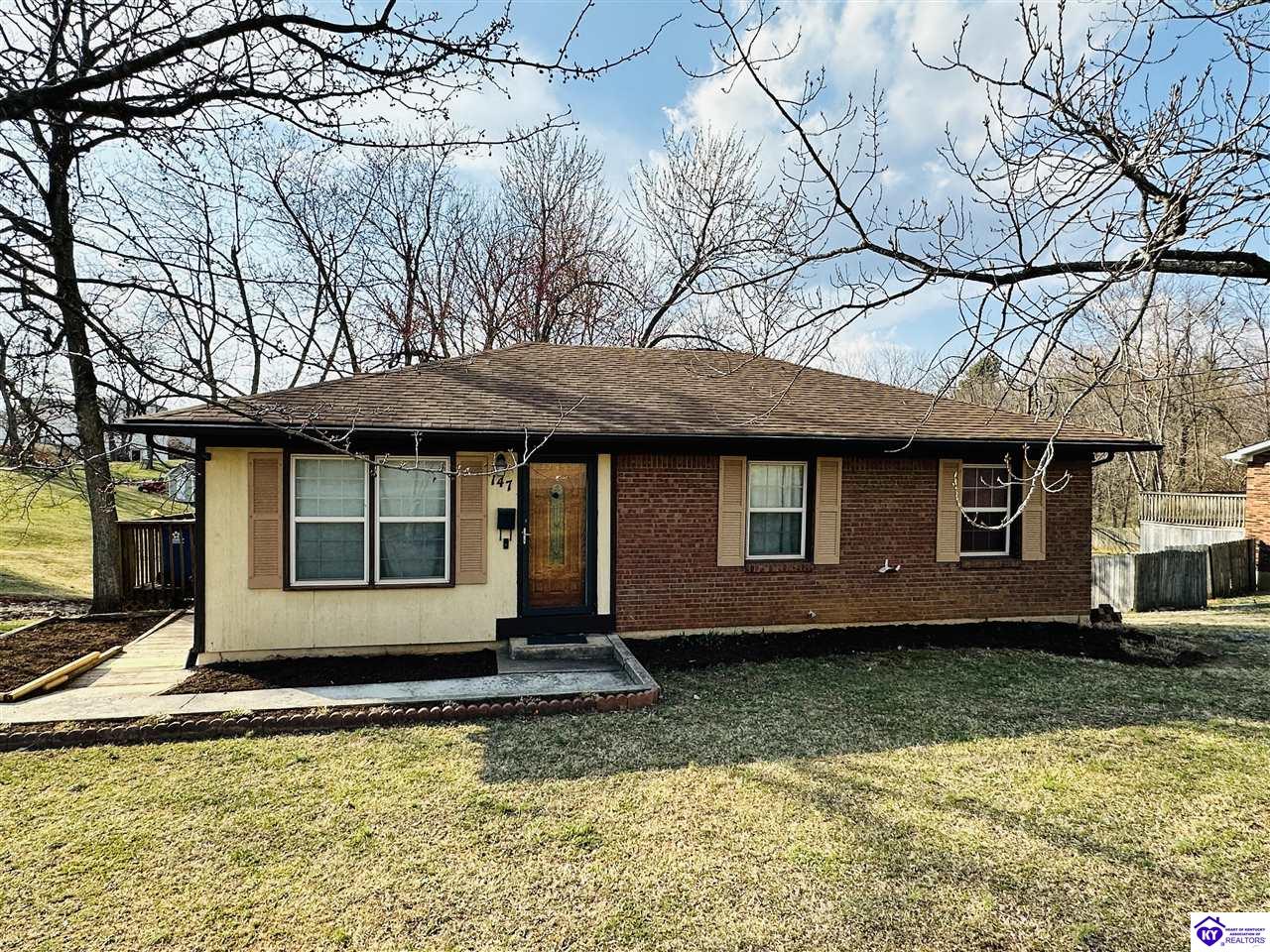147 Lakeview Drive Property Photo 1