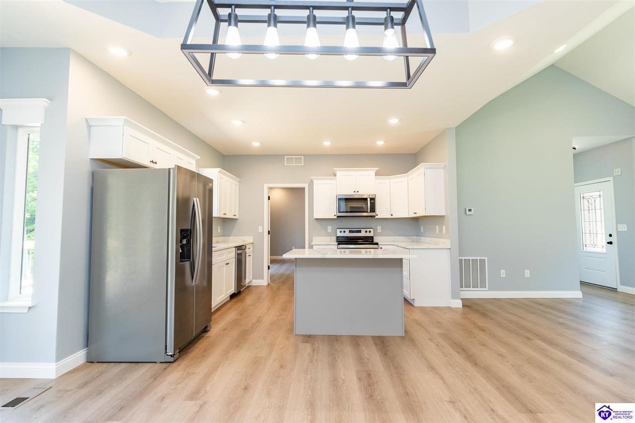 1007 Burns Road Property Photo 10