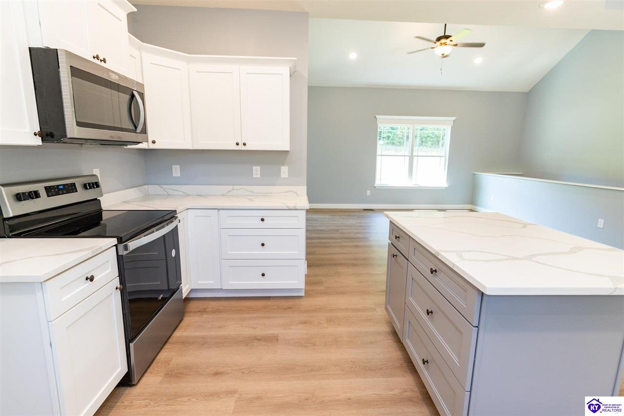 1007 Burns Road Property Photo 16