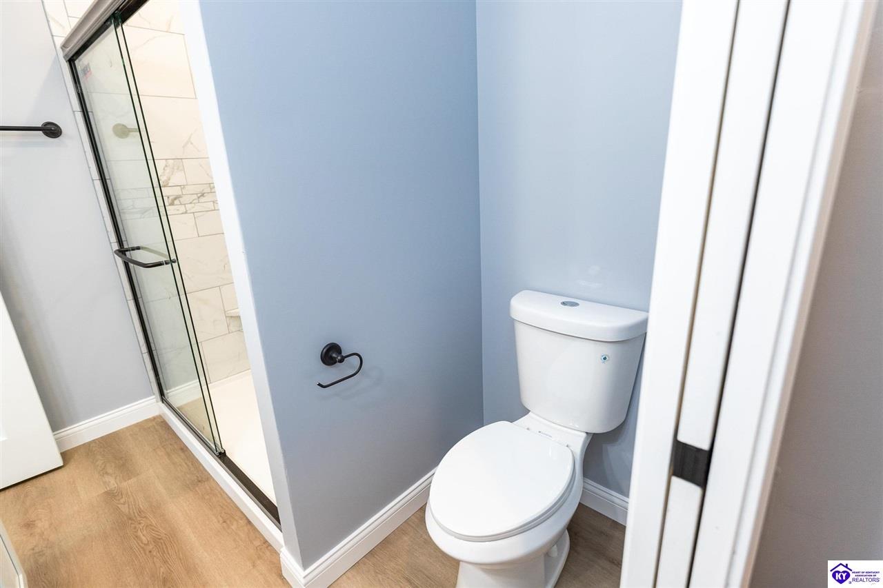 1007 Burns Road Property Photo 25