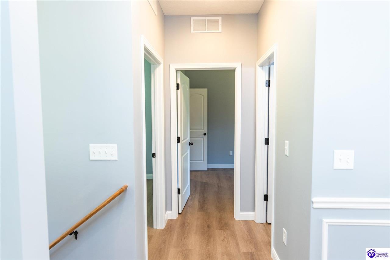 1007 Burns Road Property Photo 32