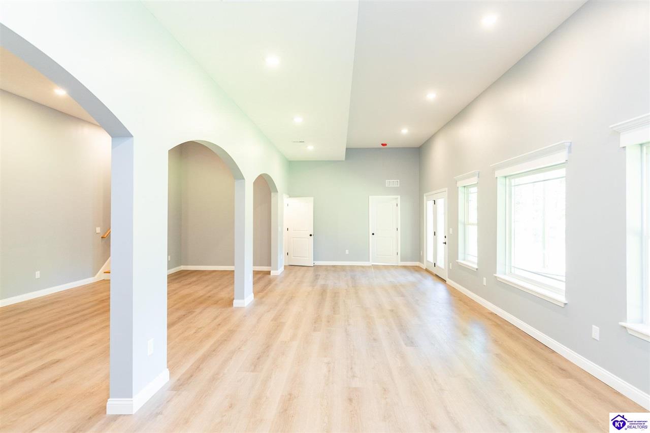 1007 Burns Road Property Photo 46