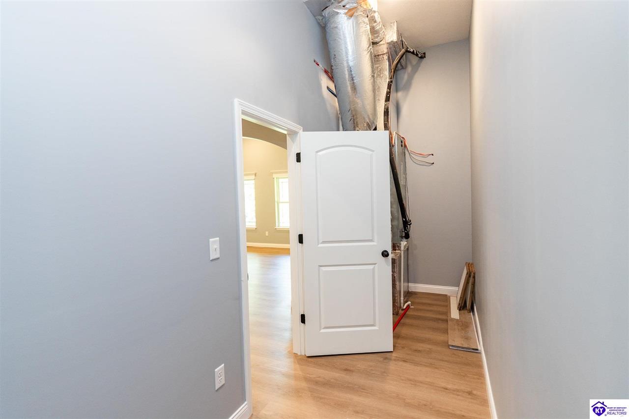 1007 Burns Road Property Photo 54