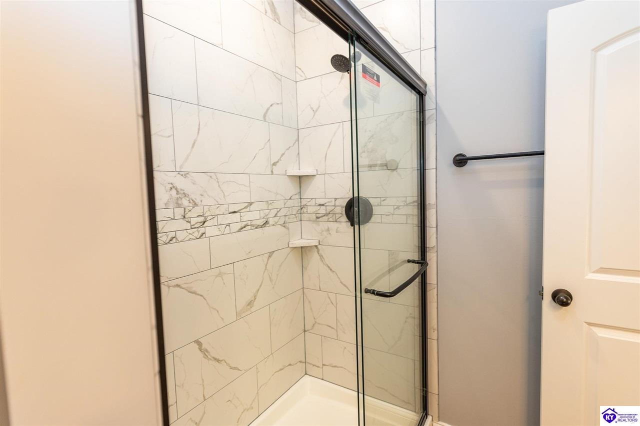1035 Burns Road Property Photo 18