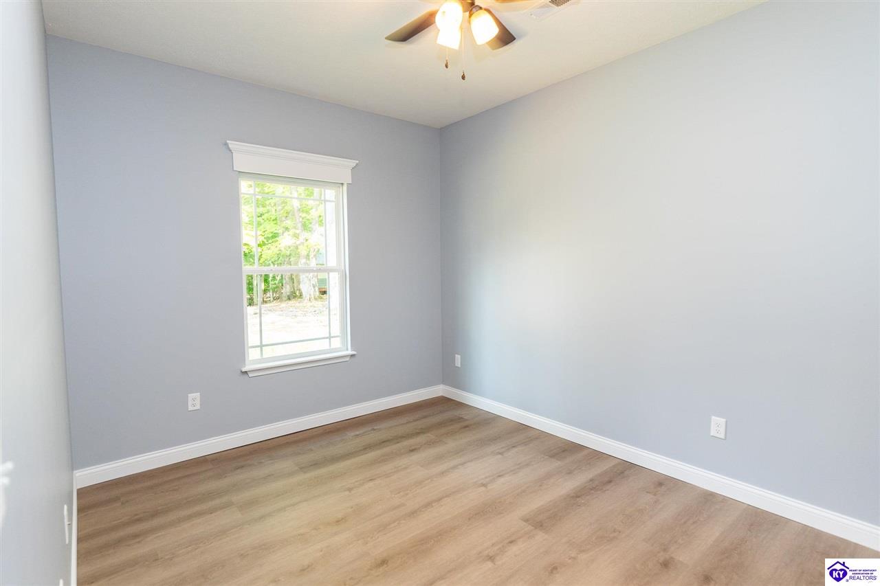 1035 Burns Road Property Photo 25