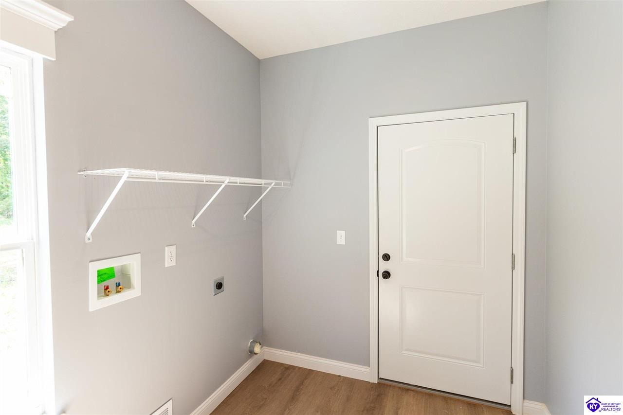 1035 Burns Road Property Photo 32