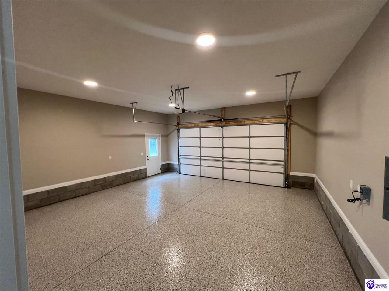 224 Open Meadows Dr Property Photo 14