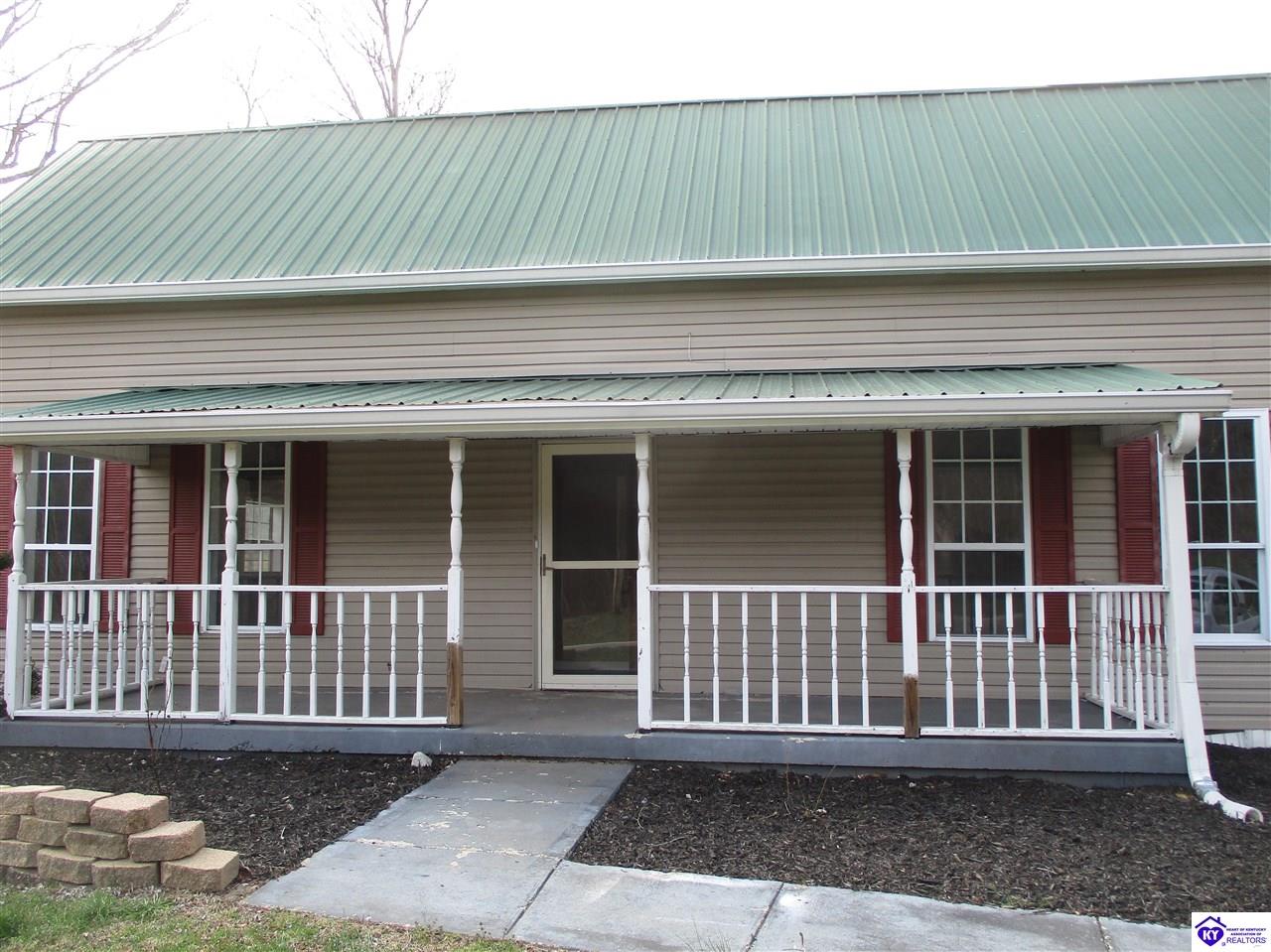 195 New State Road Property Photo 1