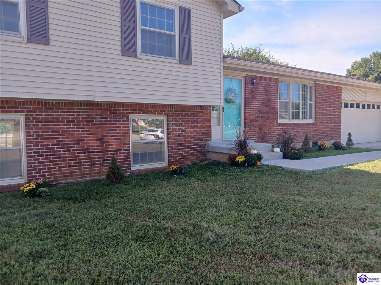 3 Purdue Court Property Photo 1