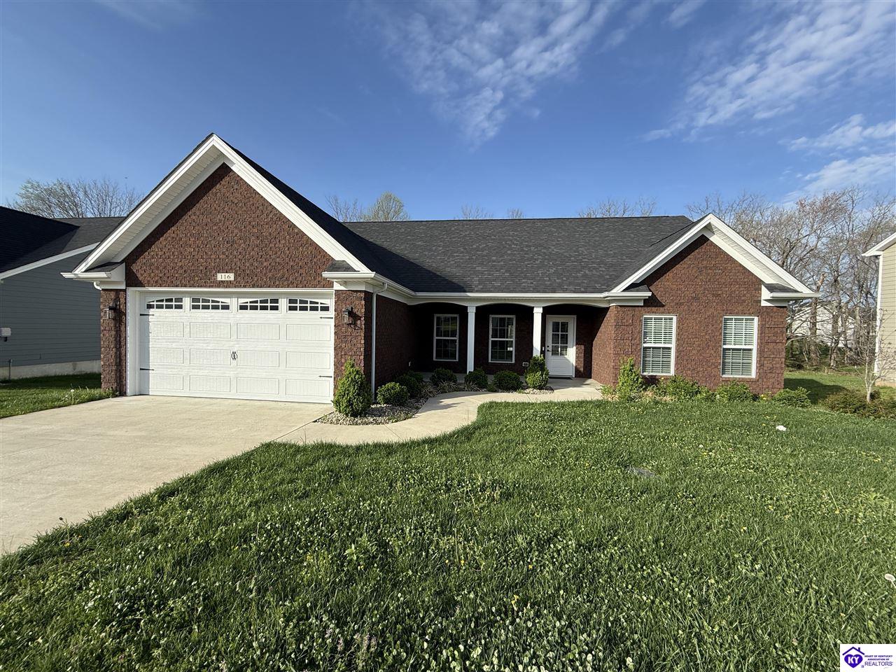 116 Elegance Way Property Photo 1