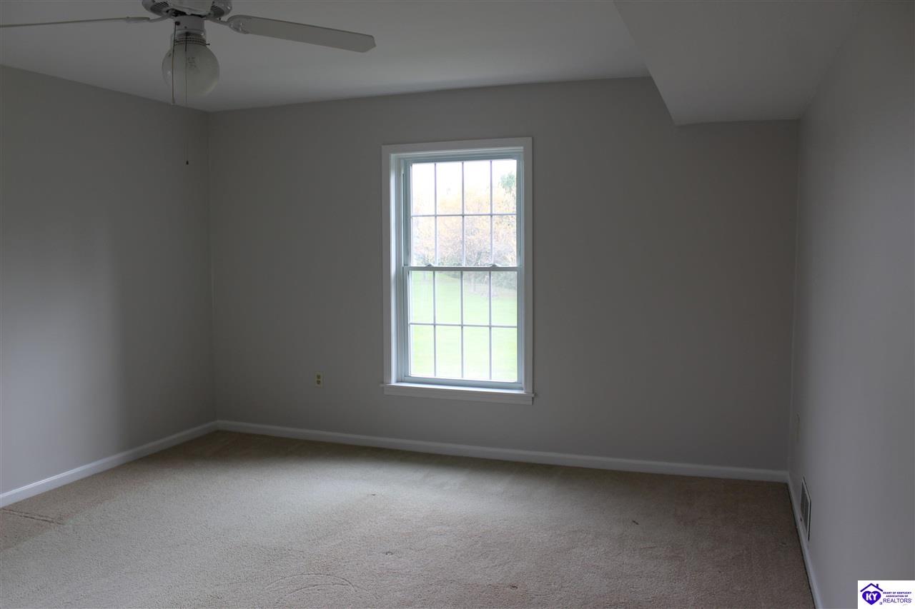 101 2b Freeman Green Drive Property Photo 25