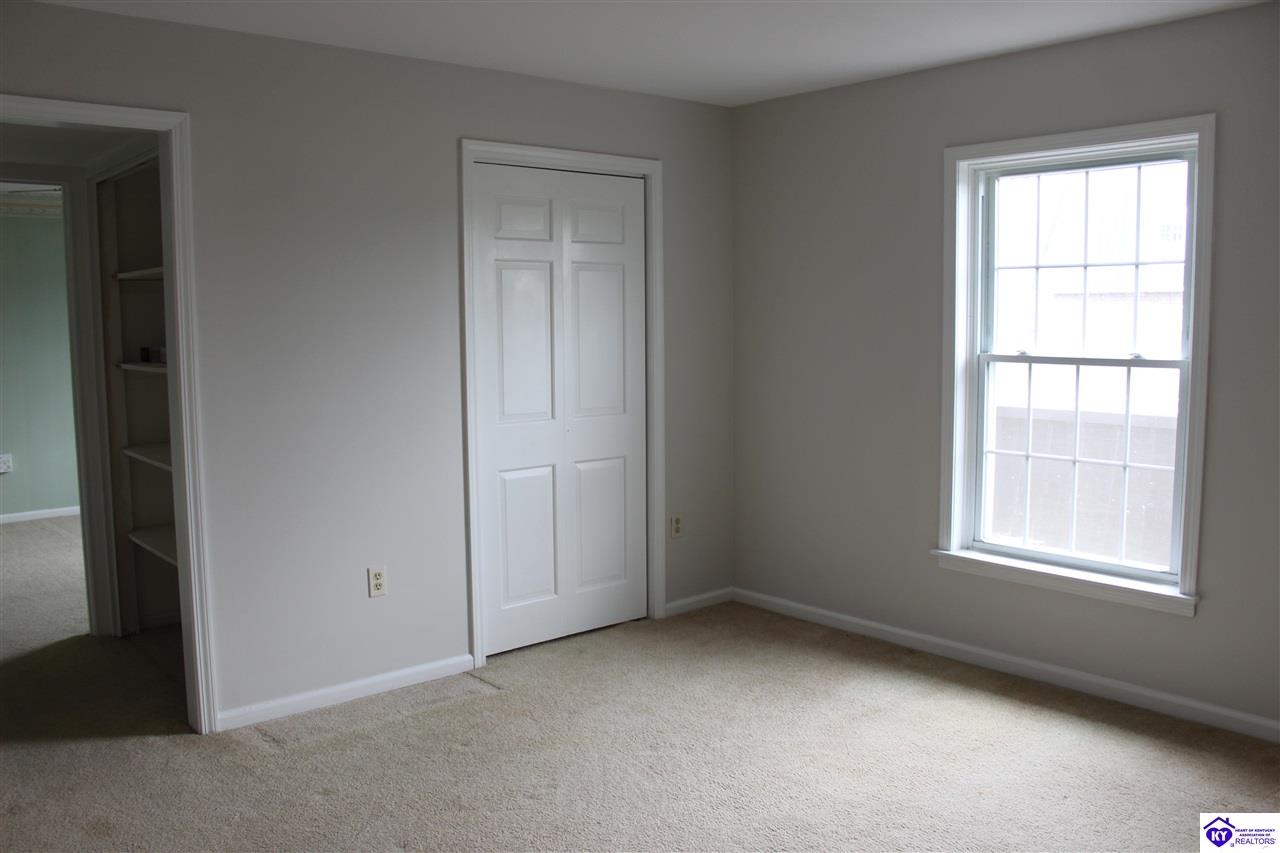 101 2b Freeman Green Drive Property Photo 28