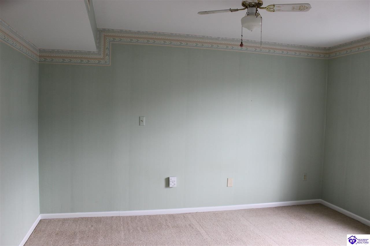 101 2b Freeman Green Drive Property Photo 32