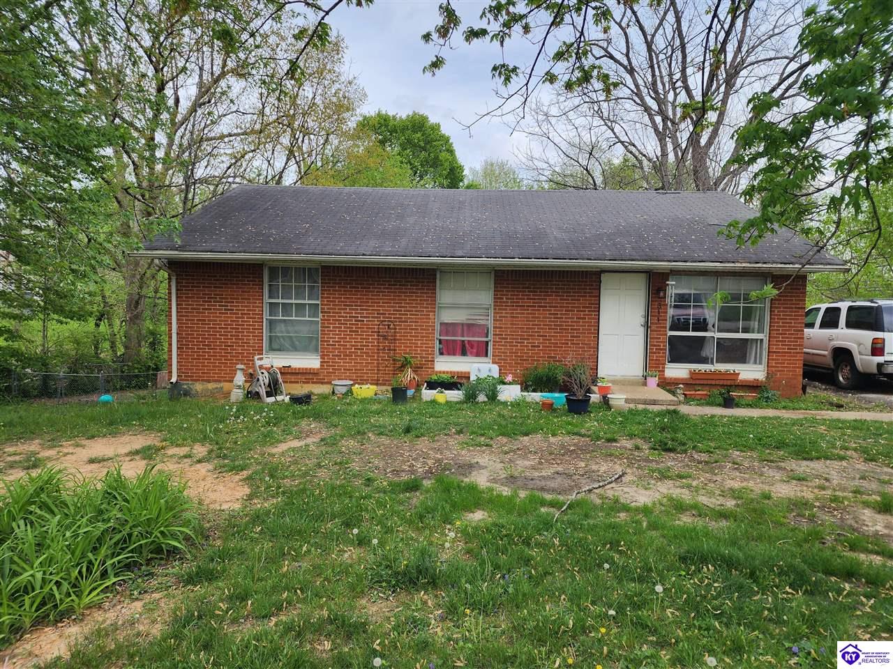 311 Kentucky Drive Property Photo 1